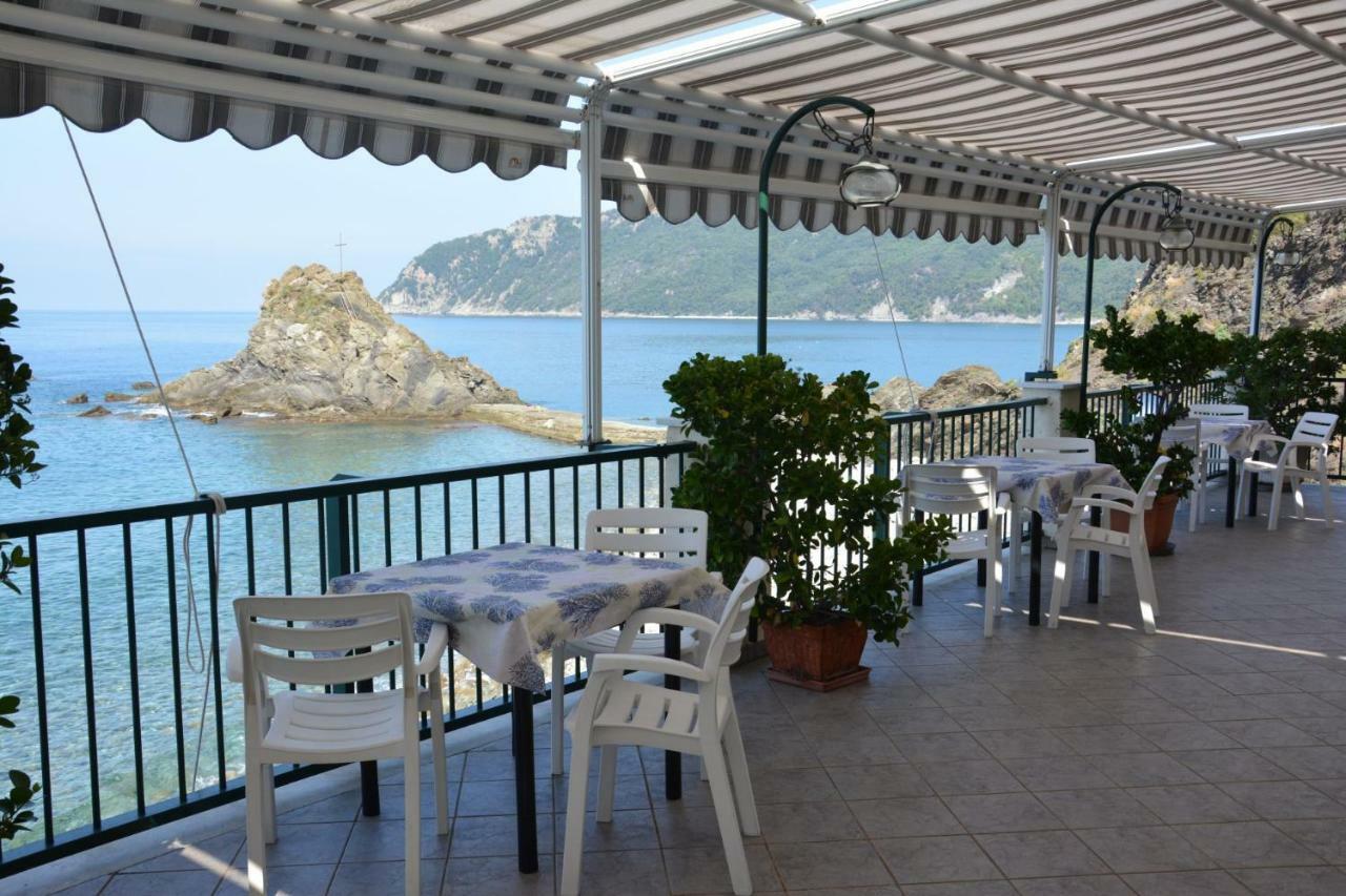 Asseu Hotell Sestri Levante Exteriör bild